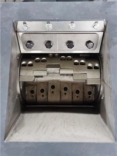 Rhong Plastic Grinding Machine Blades